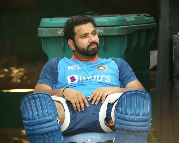 रोहित शर्मा इतनी बार शून्य पर आउट अब गिनती भी मुश्किल, इन 16 अलग अलग बॉलरों ने किया है शिकार