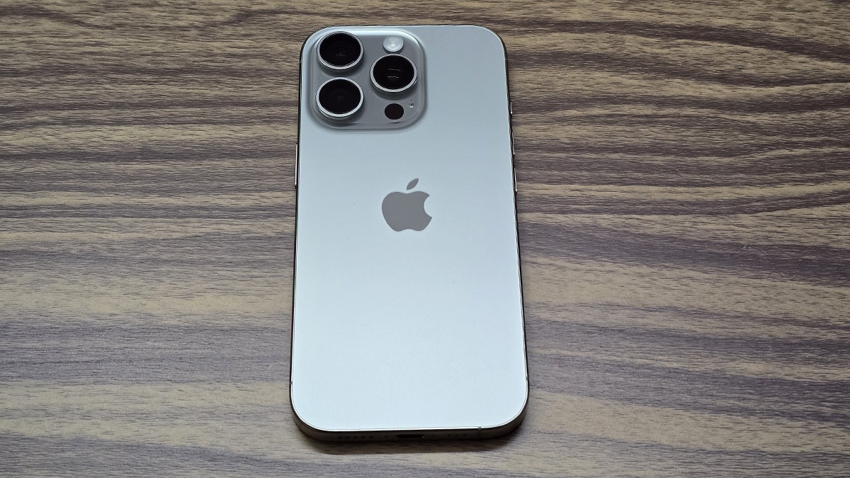 Apple iPhone 16 Pro 