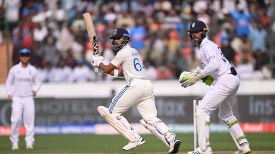 IND vs ENG: भारत बनाम इंग्लैंड टेस्ट सीरीज के मैच इतने बजे होंगे शुरू, जानिए सही टाइम कहीं कर ना दे मिस