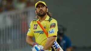 धोनी कर रहे दिखावा, कप्तानी छोडने का नहीं है मूड, RCB के खिलाफ मैच से पहले लगा बड़ा आरोप
