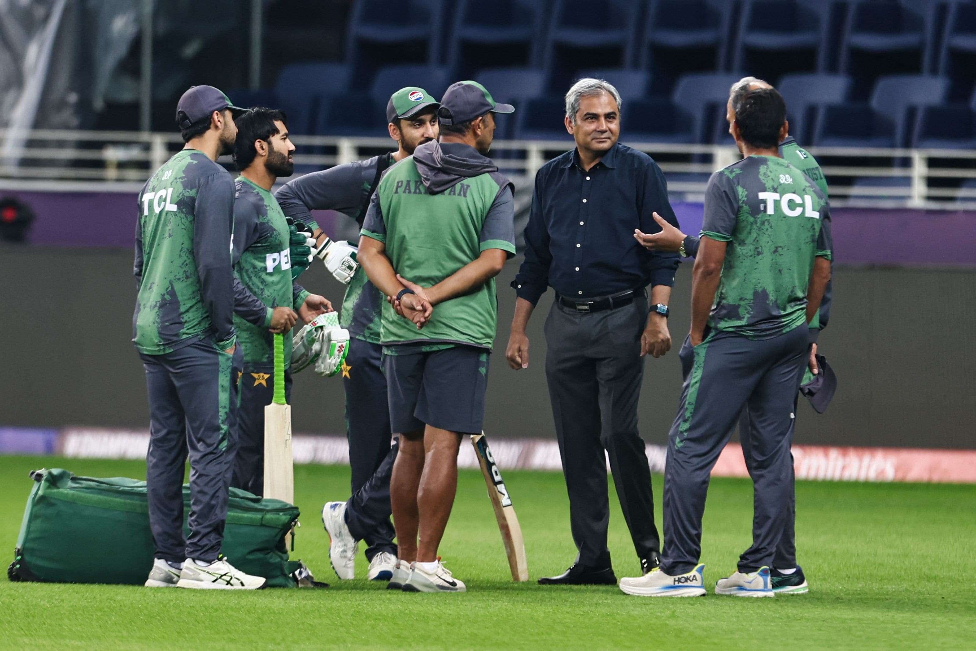 पाकिस्तान क्रिकेट में टीम को हरवाने के भी मिलते है मोटे पैसे, PCB ने इस शख्स का प्रमोशन करके कर दिया साबित