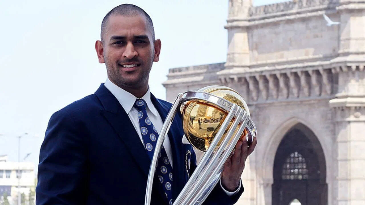 ICC ने बना दिया हॉल ऑफ फेम तो पहली बार सामने आया एमएस धोनी का रिएक्शन, जानिए खास सम्मान मिलने पर क्या बोले कैप्टन कूल?