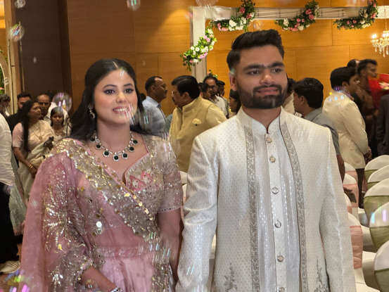 कुछ मिनटों की मुलाकात और लाइफ में आया ट्विस्ट, फिल्मी कहानी जैसी है रिंकू सिंह और प्रिया सरोज की लव स्टोरी