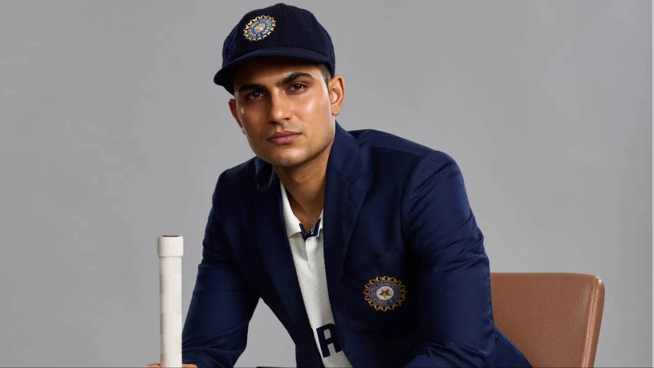 शुभमन गिल को टेस्ट की कमान मिलते ही पूरी तरह बदला लुक, पहली बार ऐसे आए नजर