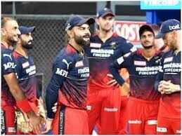 पहले झेला बैन, फिर लौटकर RCB को बनाया पहली बार चैंपियन, अब फिर बदल दी अपनी टीम