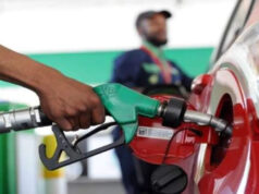 Petrol Diesel Price Today: सुबह-सुबह अपडेट हुए फ्यूल के प्राइस, टंकी फुल कराने से पहले यहाँ चेक करे अपने स्शःर के ताजा भाव