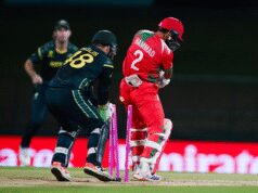 टी20 वर्ल्ड कप: ऑस्ट्रेलियाई गेंदबाजी के सामने ओमान चारो खाने चित्त, 104 रन पर सिमटी