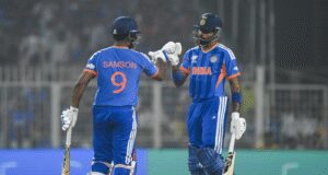 टी20 वर्ल्ड कप: टीम इंडिया के सेमीफाइनल में पहुंचने पर झूमे फैंस, पूरे देश में मन रहा जश्न