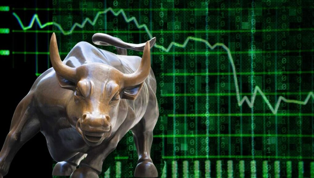 Stock Market Closing : बाजार में लगातार दूसरे दिन तेजी, सेंसेक्स 568 और निफ्टी 172 अंक उछलकर हुए बंद