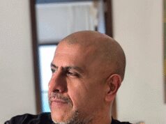 दमदार आवाज ही नहीं, लेखनी में भी उस्ताद हैं विशाल ददलानी, वीडियो साझा कर किया साबित