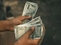 अब नौकरी नहीं, बनिए ‘मालिक’! 8वीं पास बेरोजगारों को मिलेगा 10 लाख का ब्याजमुक्त लोन, जाने कौन-कैसे उठा सकता है लाभ